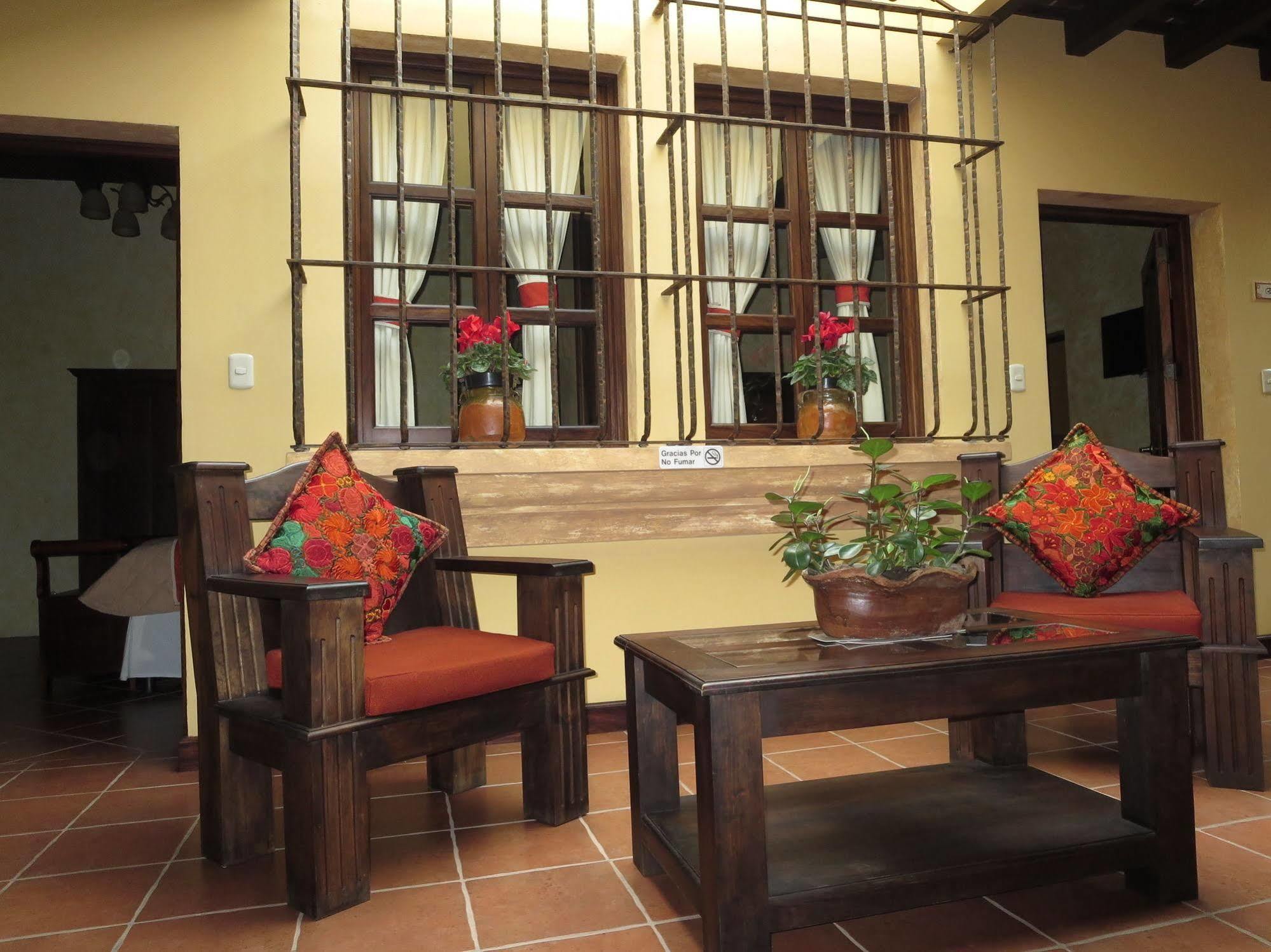 Casa Buena Vista Hotel Antigua Exterior photo